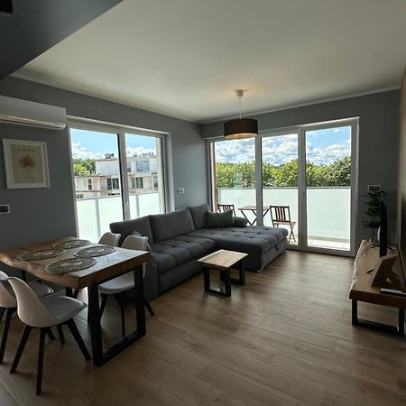 Apartament Debowe Wzgorze Złotów Exteriör bild