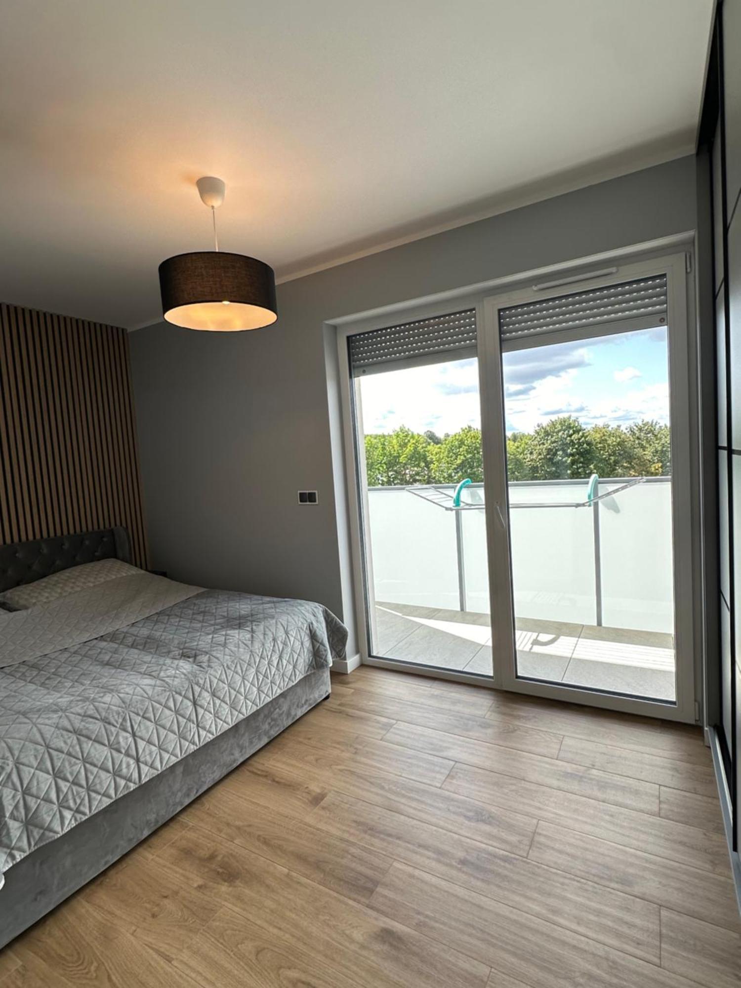 Apartament Debowe Wzgorze Złotów Exteriör bild