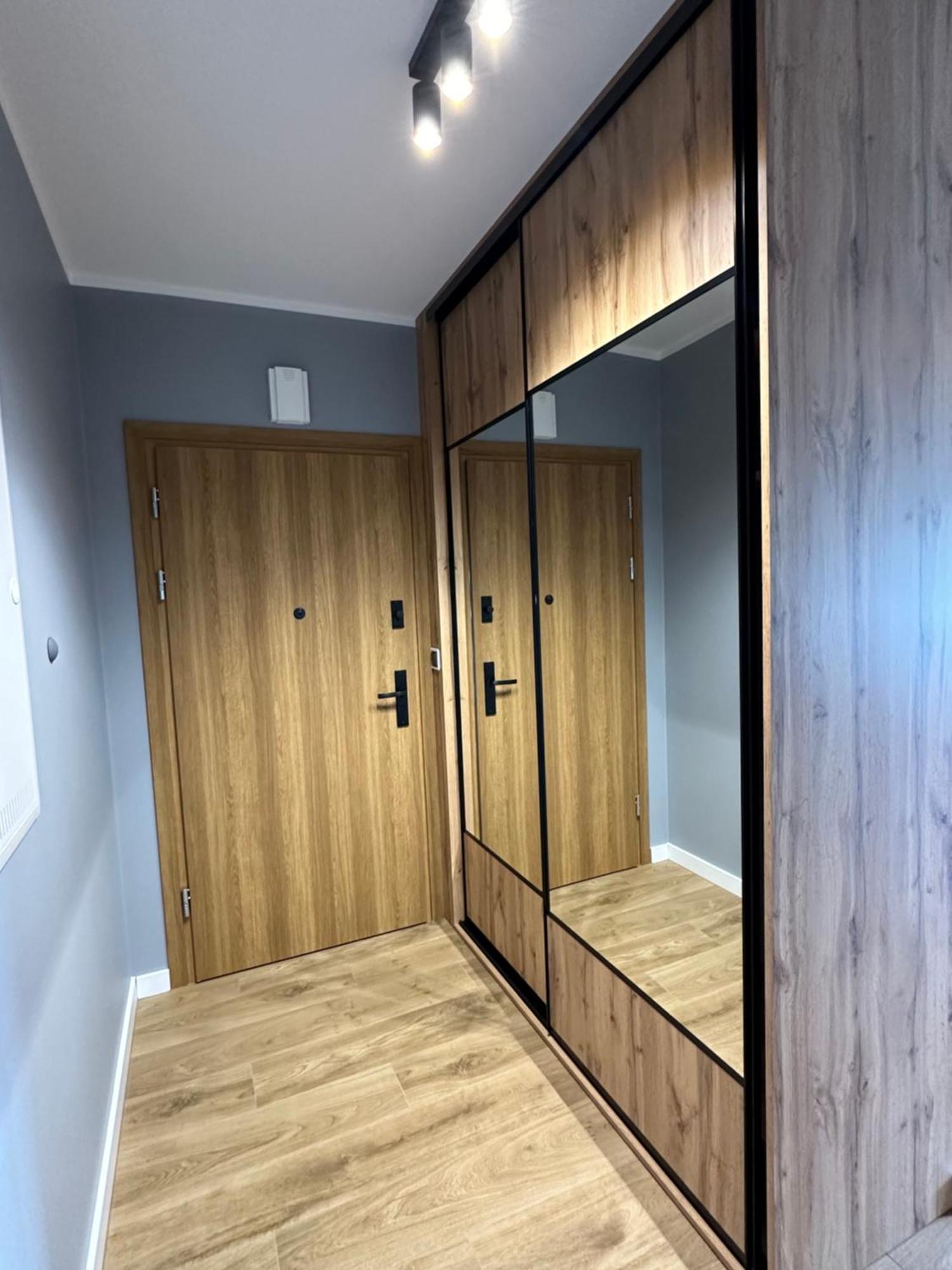 Apartament Debowe Wzgorze Złotów Exteriör bild