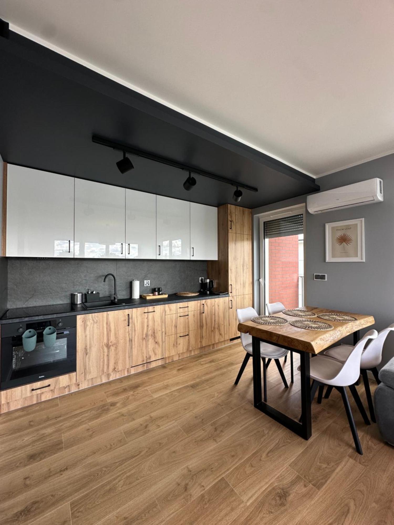 Apartament Debowe Wzgorze Złotów Exteriör bild